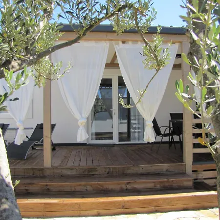 Ferias Mobile Homes 4*
