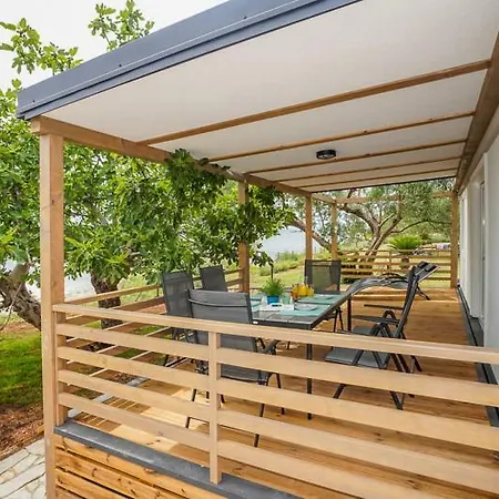 Kemping Ferias Mobile Homes Biograd na Moru