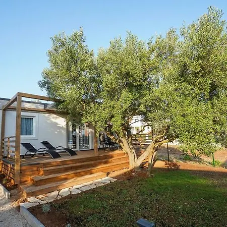 Campsite Ferias Mobile Homes Biograd Na Moru